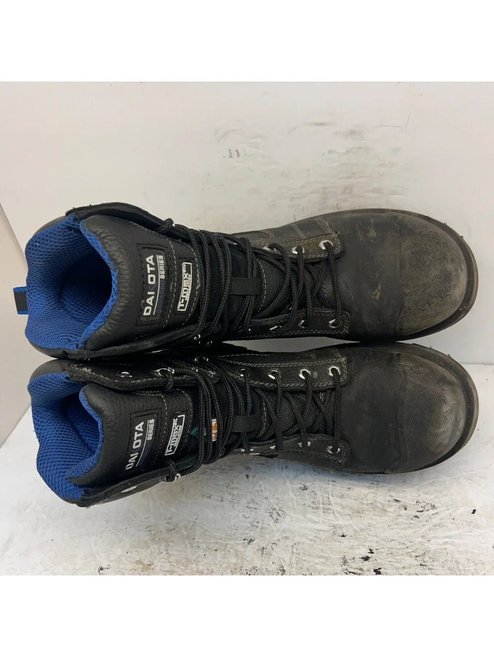 DAKOTA Men's 557 8
